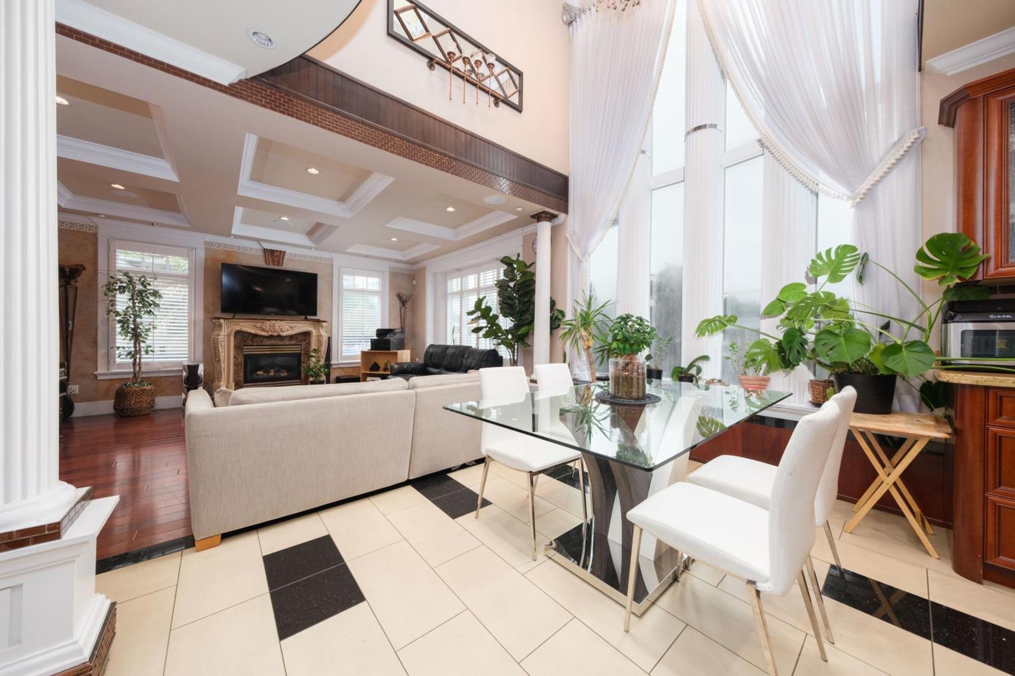 Oakridge Luxury Homestay Ванкувър Екстериор снимка